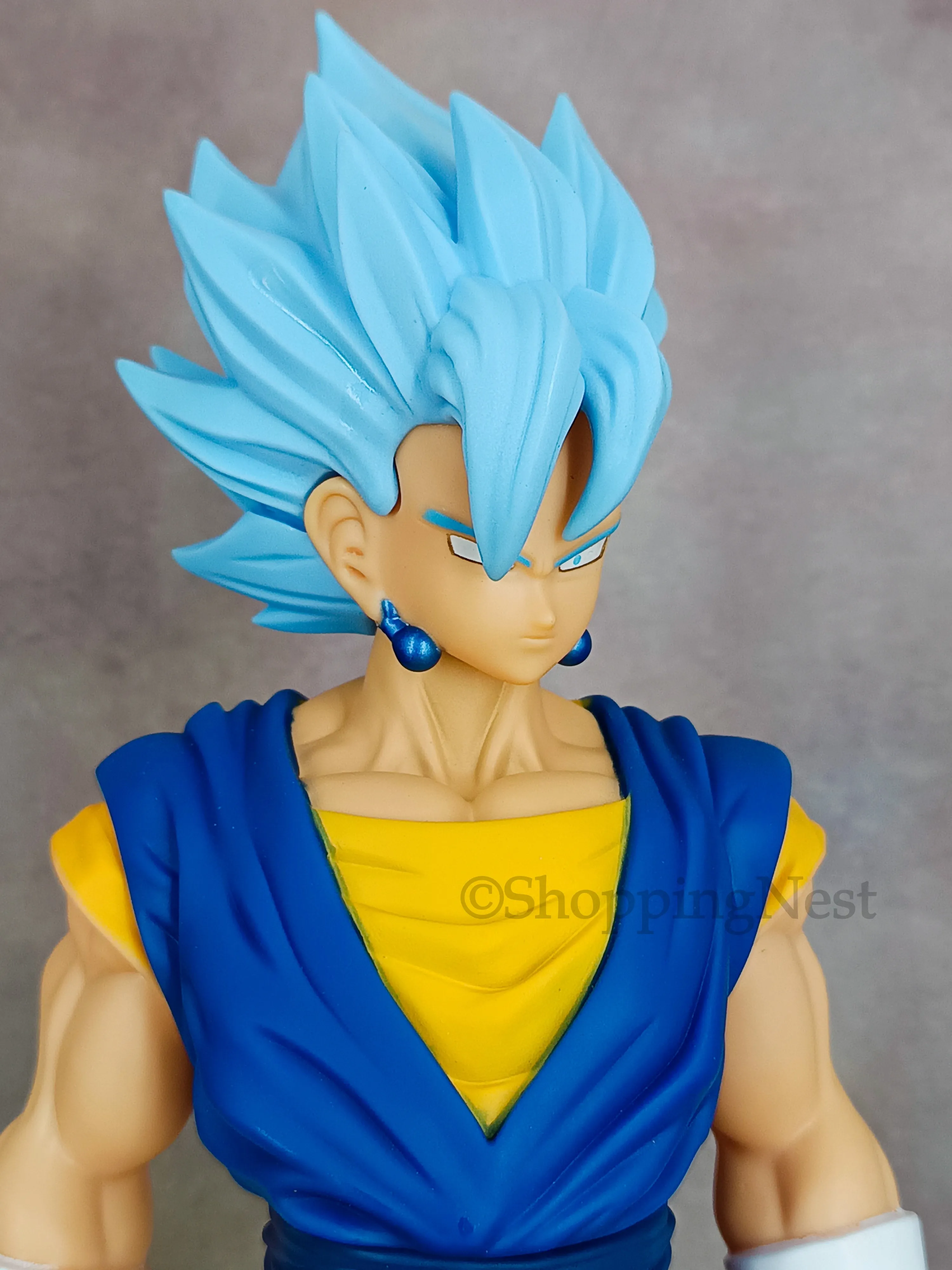 Dragon Ball Warriors-Volume 4-Super Saiyan Vegito Dxf Figure | 39 CMS |