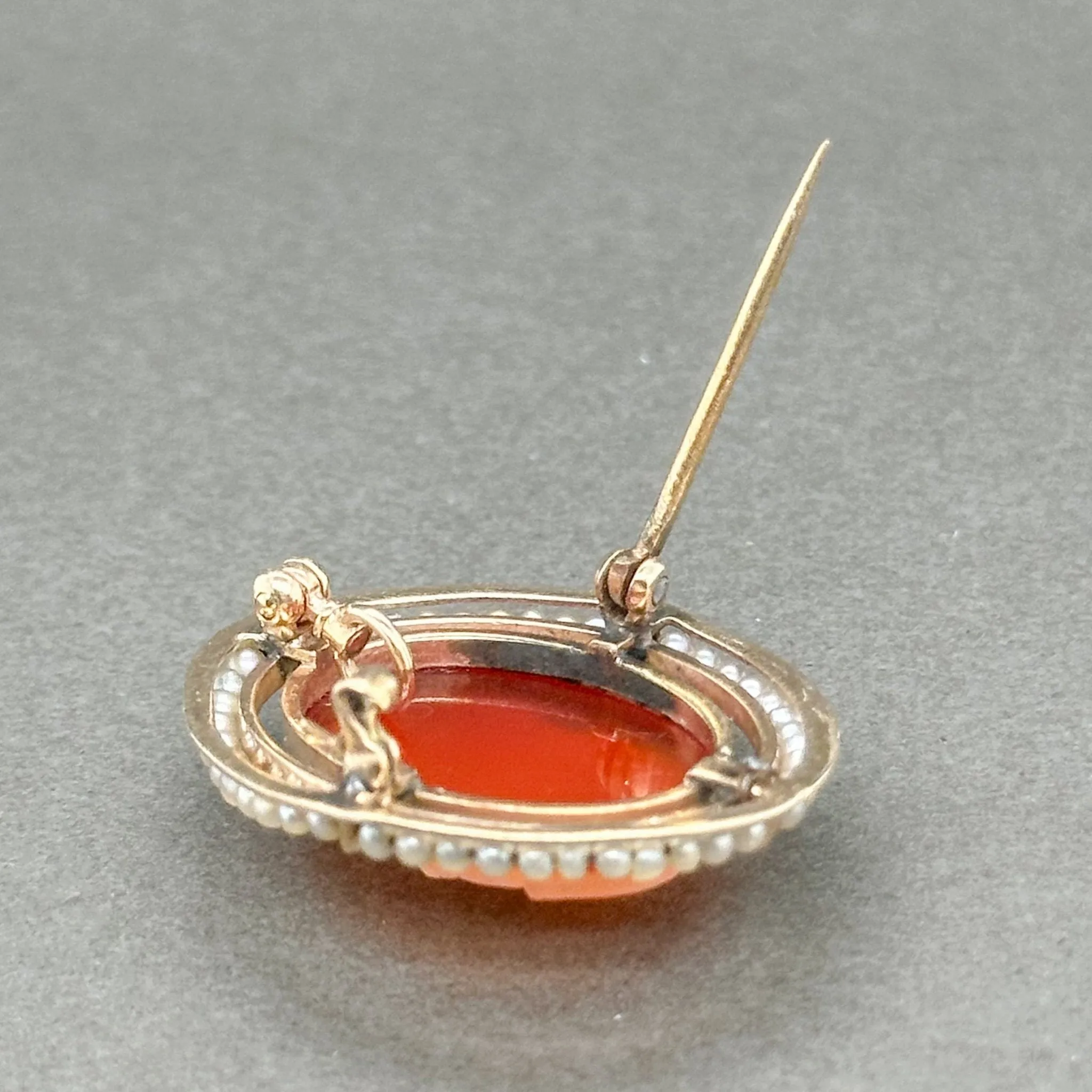 Estate Victorian 10K R Gold 3.25ct Carnelian & Seed Pearl Cameo Pin/Pendant