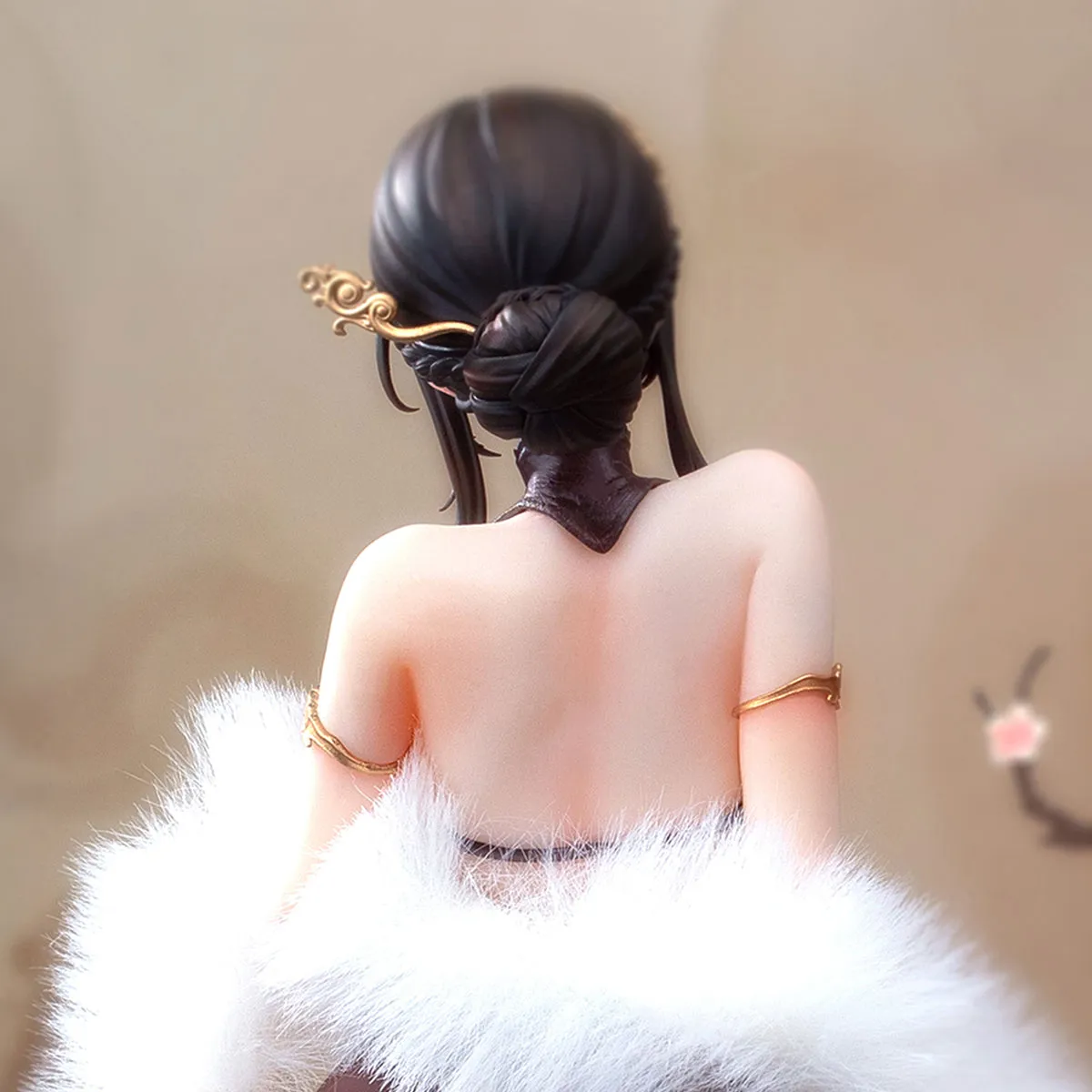 BearPanda Anime Figurine with Real Stockings, Eye-Tracking feature, Plush Shawl and Temperature-Sensitive Lacquer Cheongsam - The Phoenix Comes Edition