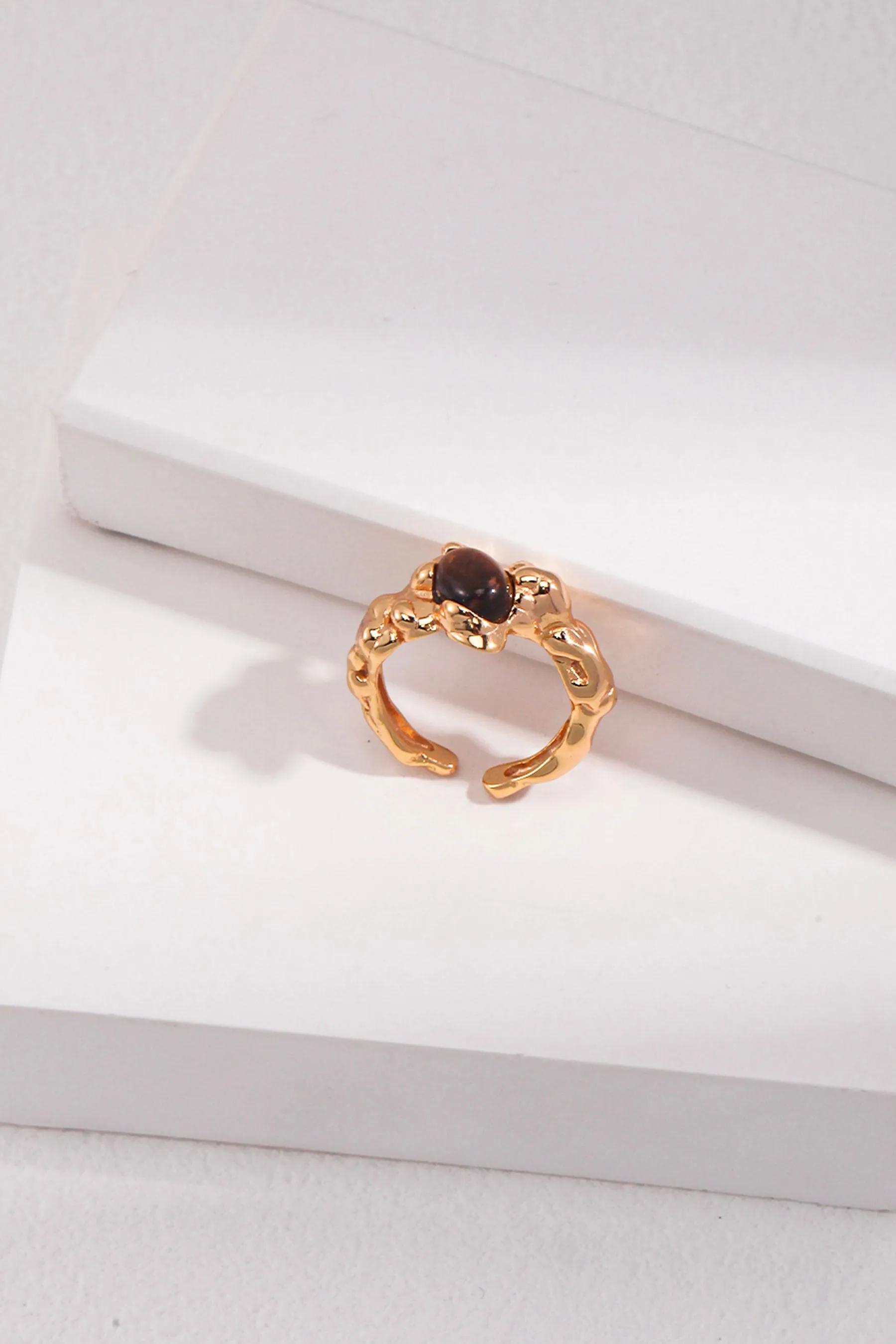 Minimalist Silver Inlaid Tiger Eye Gem Stone Ring