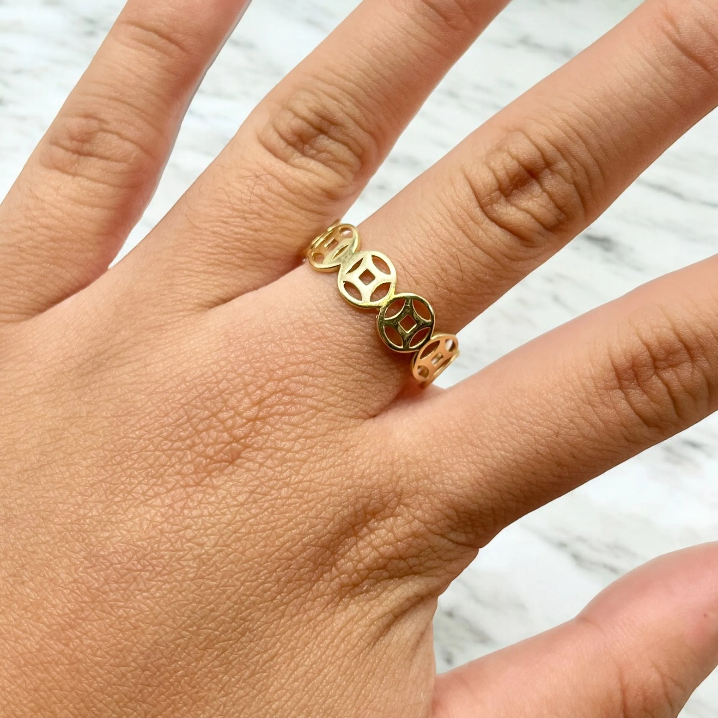 MONEY CATCHER RING